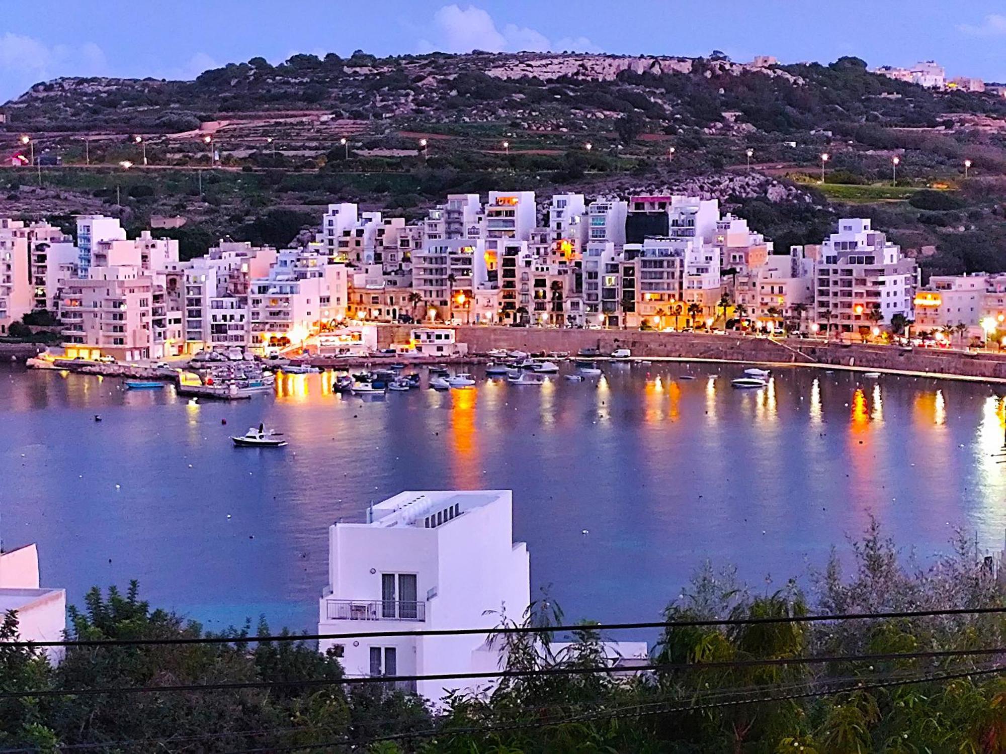 Appartamento Sea Breeze Bliss - Self Check-In St. Paul's Bay Esterno foto